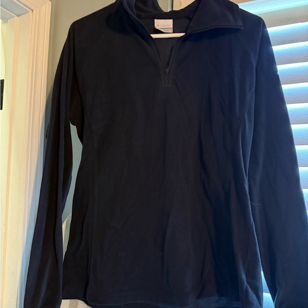 Columbia Midnight Black Long Sleeve Pullover